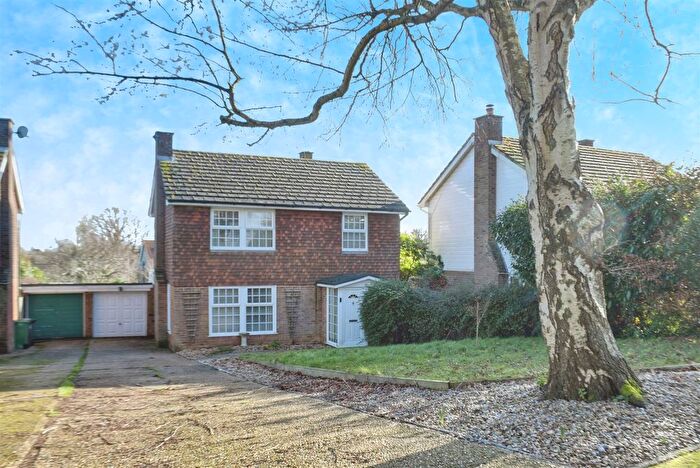 4 Bedroom Detached House For Sale In North Ridge, Northiam, TN31