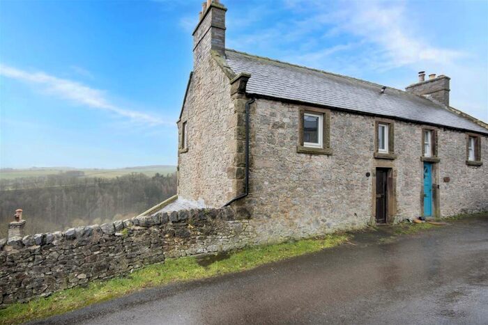 2 Bedroom Cottage For Sale In Mount Pleasant, Over Haddon, Bakewell, DE45