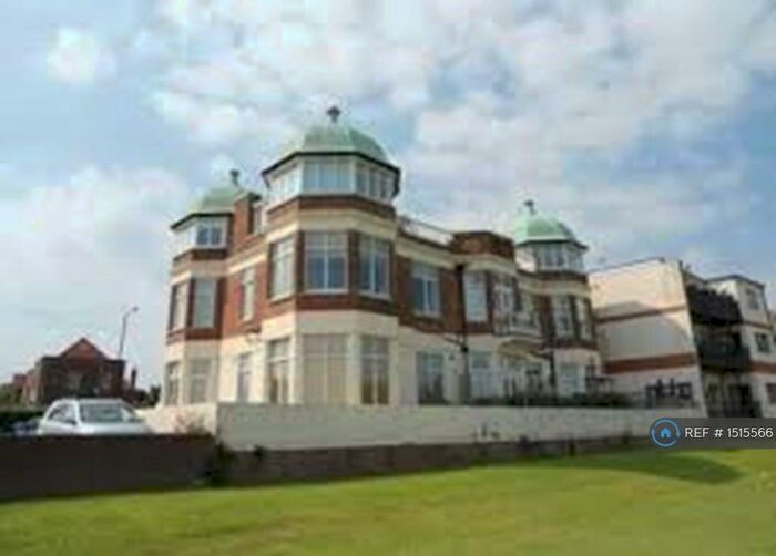3 Bedroom Maisonette To Rent In Wishing Tower Apartments, Cliftonville, Margate, CT9