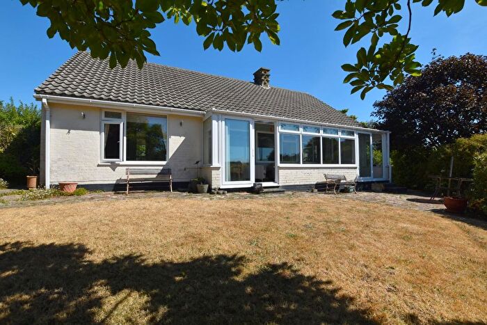 2 Bedroom Detached Bungalow For Sale In Horn Street, Folkestone, CT20