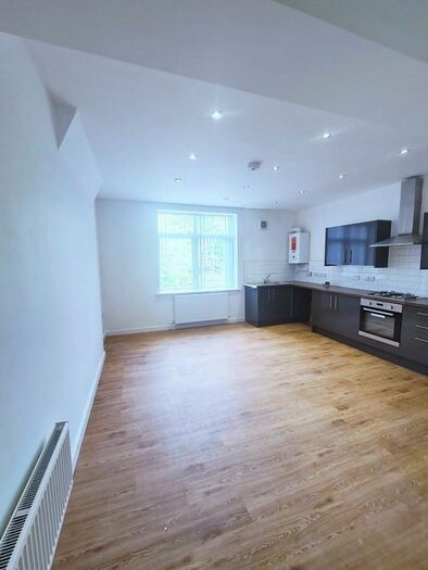 2 Bedroom Flat To Rent In Broadmead Way, Newcastle Upon Tyne, NE15