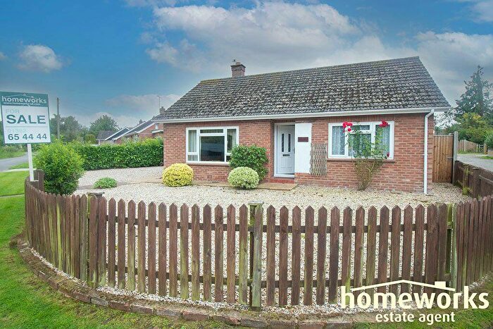2 Bedroom Detached Bungalow For Sale In Occupation Road, Mattishall, Dereham, NR20