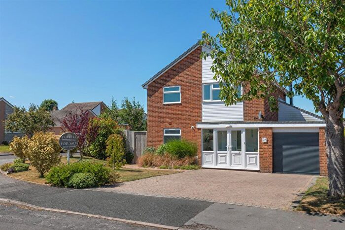 4 Bedroom Detached House For Sale In Wetherby Close, Milborne St. Andrew, Blandford Forum, DT11