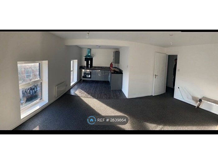 3 Bedroom Flat To Rent In Woolworth House, Ripley, DE5