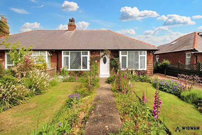 3 Bedroom Semi-Detached Bungalow For Sale In Hull Road, Withernsea, HU19