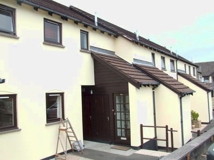 2 Bedroom Flat To Rent In Jacobs Pool, Okehampton, EX20