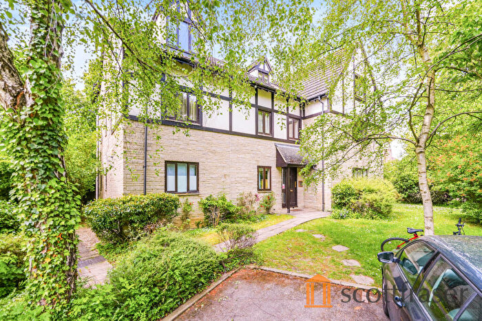 2 Bedroom Apartment To Rent In Dorchester Close, Headington, OX3