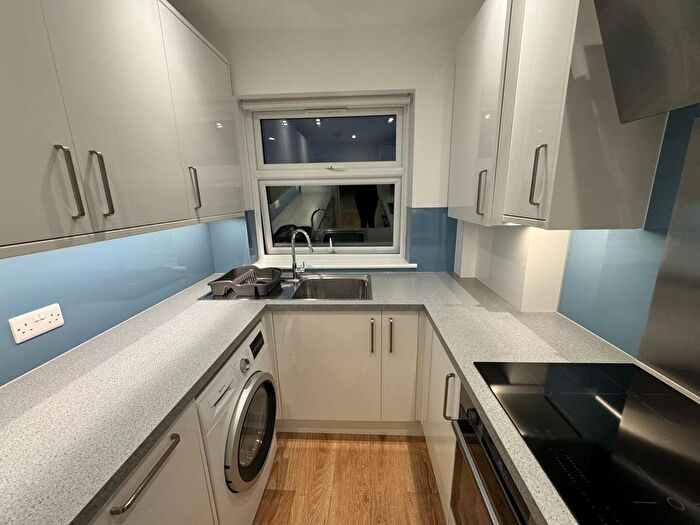 2 Bedroom Property To Rent In Church Road, London, W7