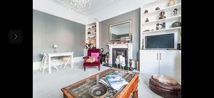 1 Bedroom Apartment To Rent In Anerley Park, SE20