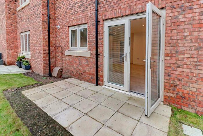1 Bedroom Apartment To Rent In Rodborough House, Warwick Road, Coventry, CV3