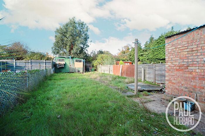 3 Bedroom Terraced House For Sale In Hawthorn Avenue, Lowestoft, NR33