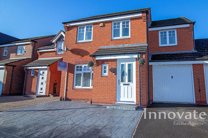 4 Bedroom Semi Detached House For Sale In Crew Drive, Tipton, DY4