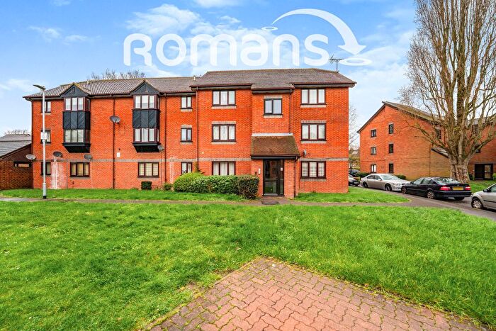 1 Bedroom Flat To Rent In Willenhall Drive, Hayes, UB3