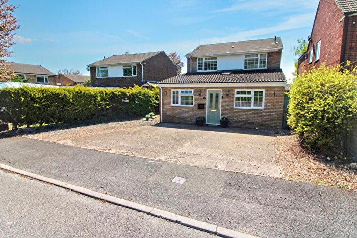 5 Bedroom Detached House For Sale In Cowslip Road, Widmer End, HP15