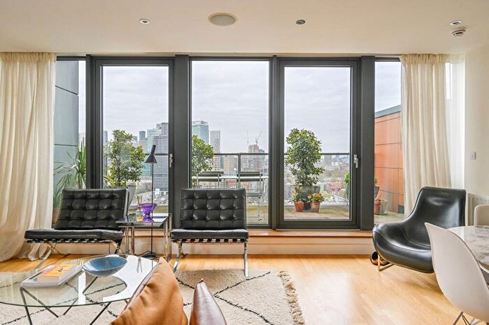 2 Bedroom Penthouse For Sale In Elektron Tower, Tower Hamlets, London, E14