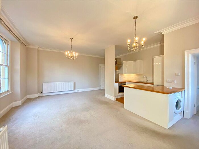 2 Bedroom Apartment To Rent In Julian Road, Sneyd Park, Bristol, BS9