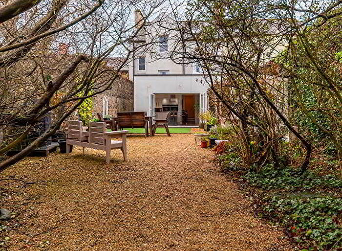 6 Bedroom End Of Terrace House For Sale In High Street, Donaghadee, BT21