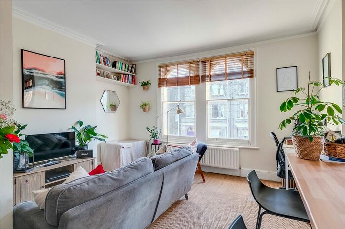 1 Bedroom Flat To Rent In Victoria Rise, London, SW4