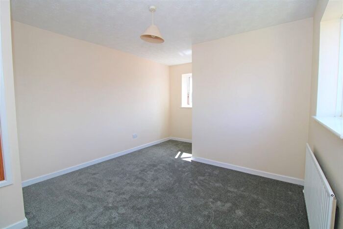 1 Bedroom Terraced House To Rent In Pascal Way, Letchworth Garden City, SG6