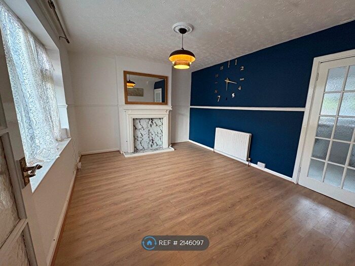 3 Bedroom Terraced House To Rent In Aston Avenue, Nottingham, NG9