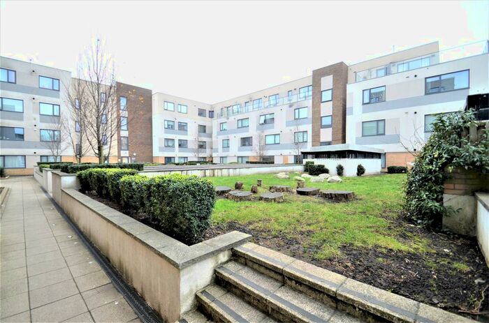 2 Bedroom Flat To Rent In West Plaza, Stanwell, Staines-Upon-Thames TW19