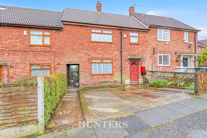 3 Bedroom Terraced House For Sale In Ennerdale Road, Middleton, Manchester, M24