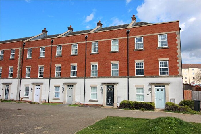 4 Bedroom Terraced House For Sale In Vaughan Williams Way, Swindon, Wiltshire, SN25