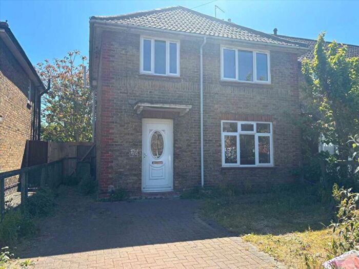 Terraced House For Sale In Devonshire Road, Canning Town, E16