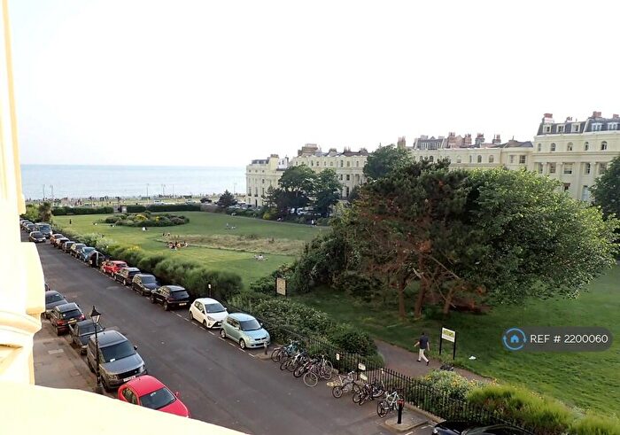 2 Bedroom Flat To Rent In Brunswick Square, Hove, BN3