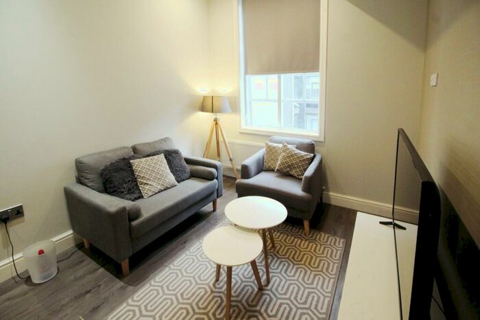 1 Bedroom Apartment To Rent In Water Street, Liverpool, Merseyside, L2