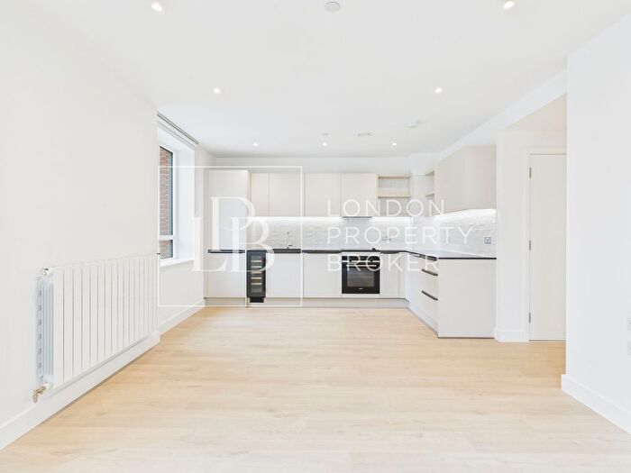1 Bedroom Flat To Rent In Kubrick House, Lombard Square, SE28