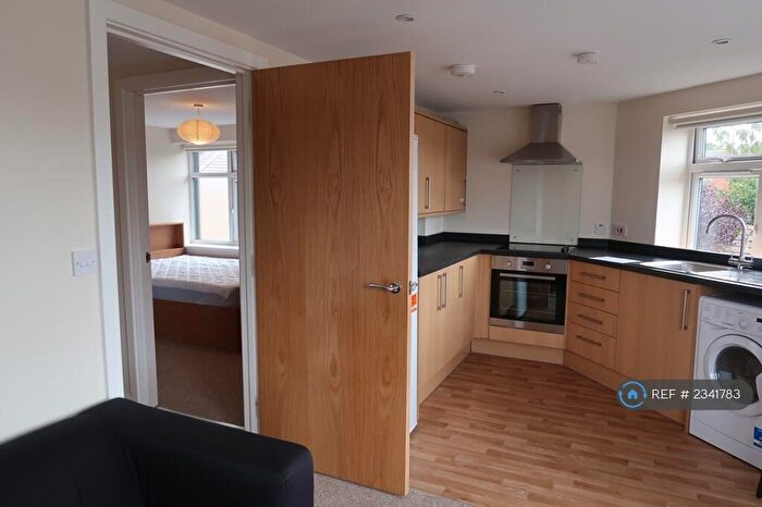 1 Bedroom Flat To Rent In Richmond Court, Bournemouth, BH8