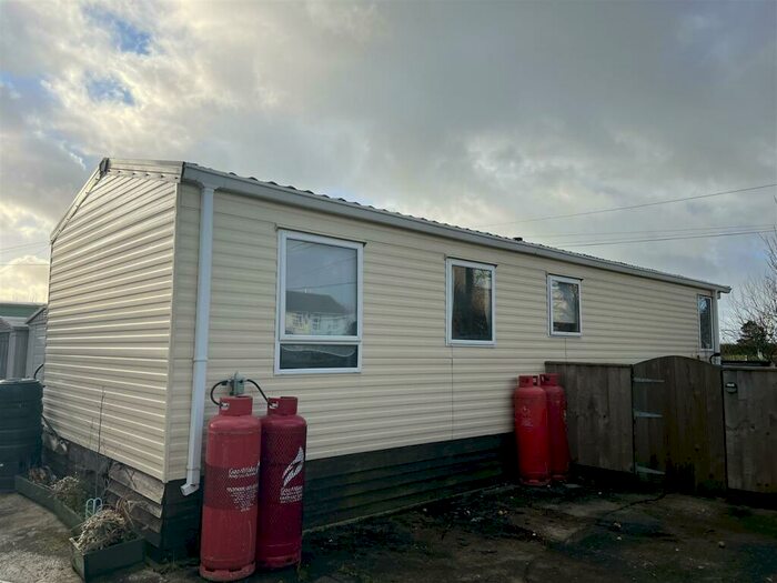2 Bedroom Mobile Home For Sale In Old School Yard, Trefgarn-Owen, Haverfordwest, SA62