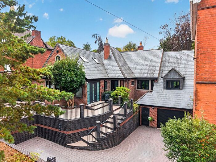 7 Bedroom Detached House For Sale In Selly Park Road, Selly Park, Birmingham, B29