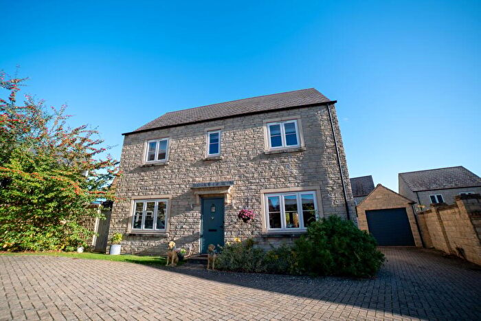 4 Bedroom Detached House For Sale In Brydges Close, Winchcombe, Cheltenham, GL54