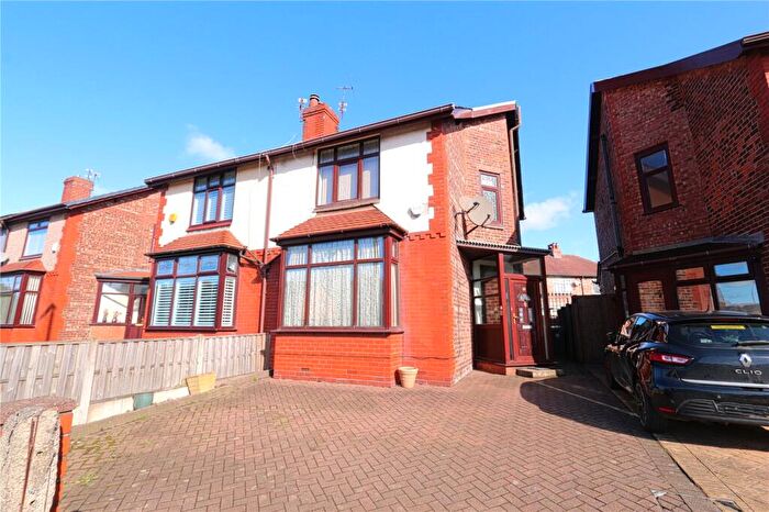 3 Bedroom Semi-Detached House For Sale In Droylsden Road, Audenshaw, Manchester, Greater Manchester, M34