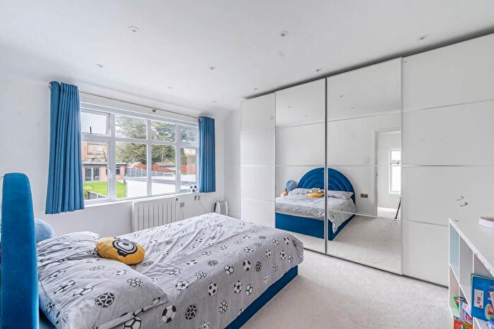 3 Bedroom Semi-Detached House To Rent In Drummond Drive, Stanmore, HA7