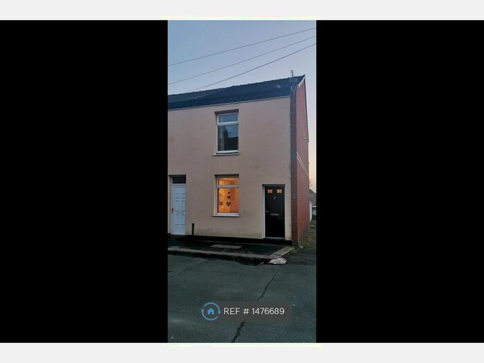 2 Bedroom End Of Terrace House To Rent In Blantyre Street, Hindley, Wigan, WN2