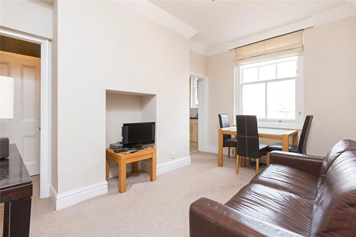 1 Bedroom Flat To Rent In Greycoat Gardens, Greycoat Street, London, SW1P