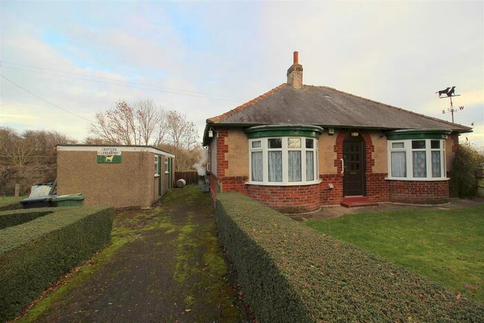 2 Bedroom Bungalow For Sale In West Lane, Dalton On Tees, Darlington DL2
