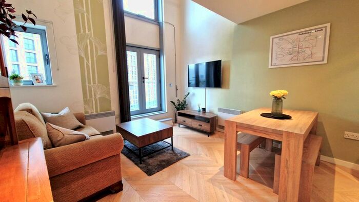 2 Bedroom Flat To Rent In Catalina, Gotts Road, Leeds, LS12