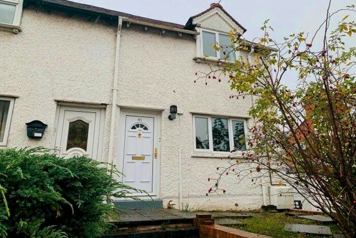 2 Bedroom Property To Rent In Mill Street, Evesham, WR11