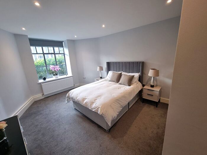3 Bedroom Flat To Rent In Maida Vale, Maida Vale, W9