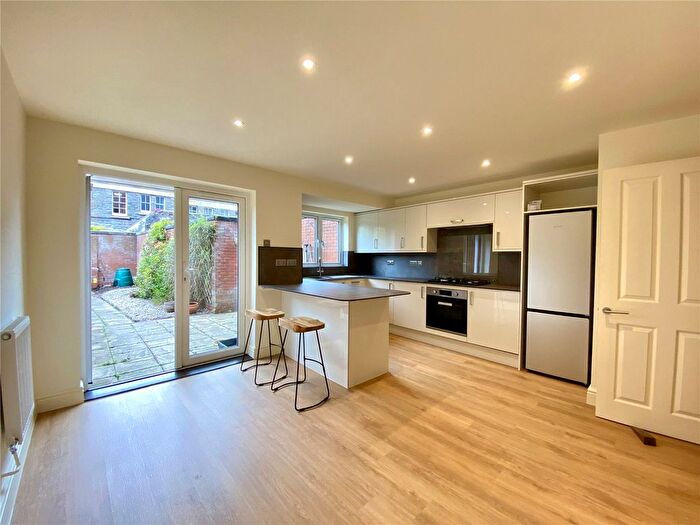 4 Bedroom Terraced House To Rent In Alfred Place, Kingsdown, Bristol, BS2