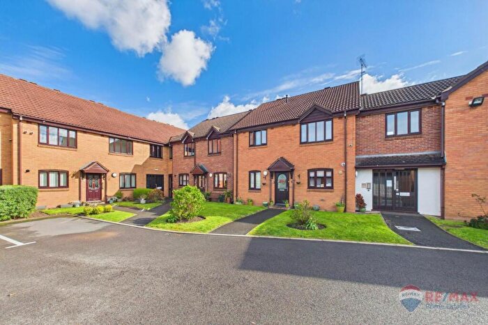 2 Bedroom House For Sale In Glass House Hill, Stourbridge, DY8