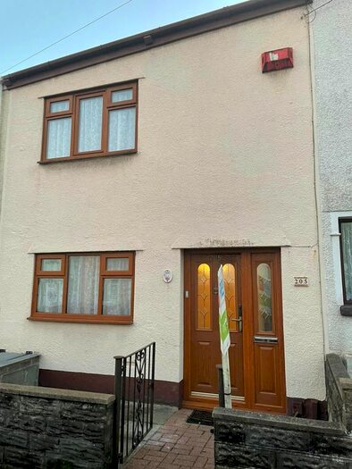 2 Bedroom Terraced House To Rent In Middle Road, Swansea SA5