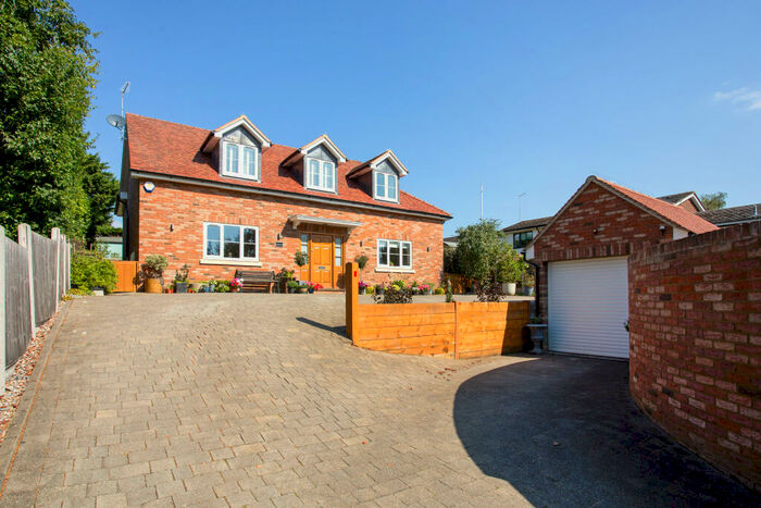 4 Bedroom Detached House For Sale In Hadham Road, Standon, SG11