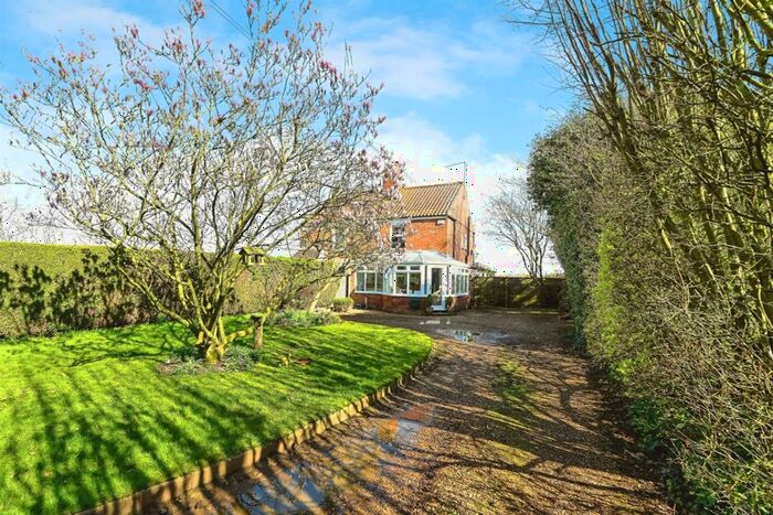 3 Bedroom Semi-Detached House For Sale In Shepherdsgate Road, Tilney All Saints, King's Lynn, PE34