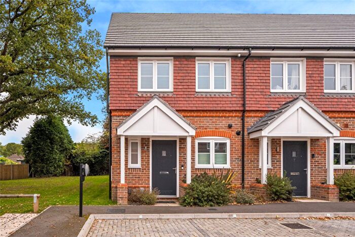 2 Bedroom End Of Terrace House For Sale In Ottershaw, Chertsey, Surrey, KT16