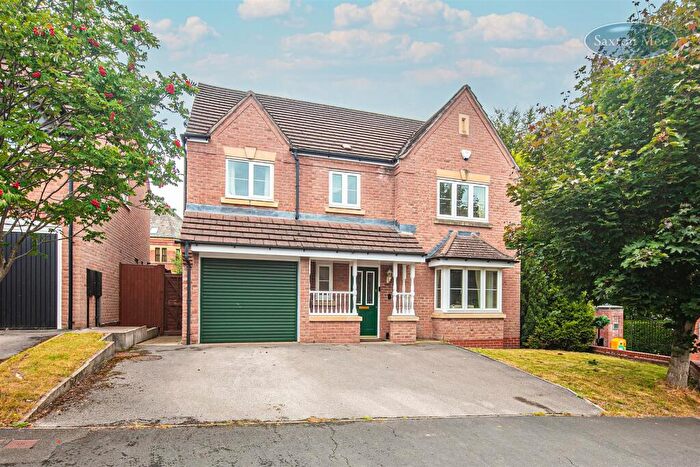 5 Bedroom Detached House For Sale In Middlewood Drive East, Wadsley Park Village, Sheffield, S6